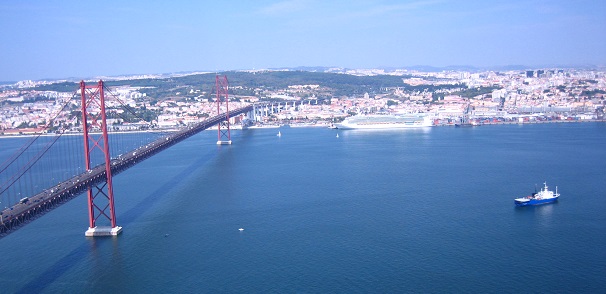 Ponte 25 Abril Lissabon (c) Anja Knorr